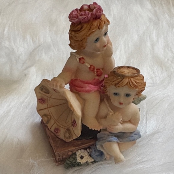 Vintage Whimsical Figurine Set with Floral Details 10pcs - Picture 9 of 11